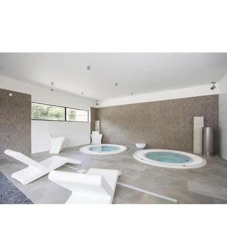 Du Pont Du Gard Apartment
